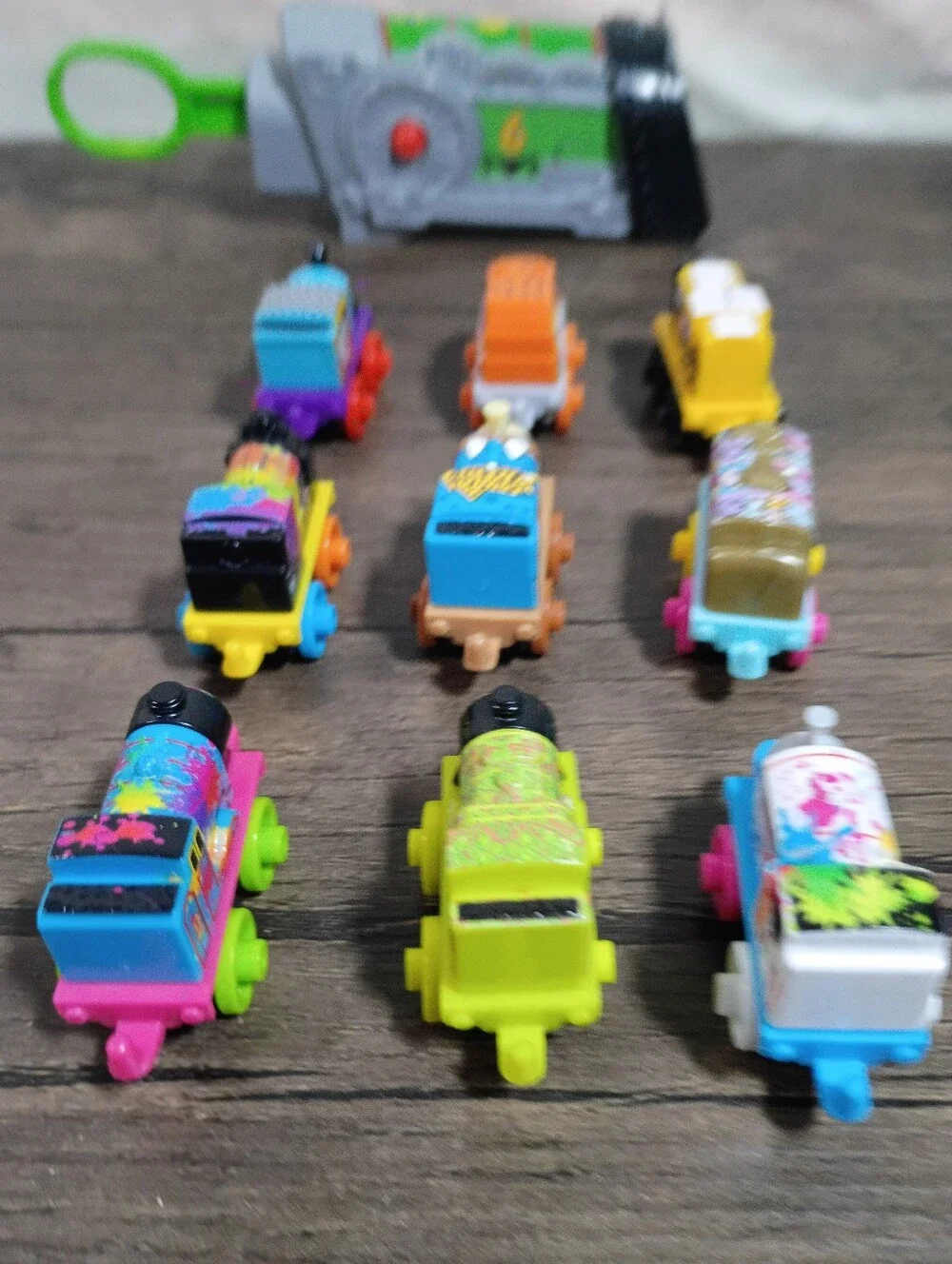 Thomas The Tank Engine Minis Launcher Percy 6 Plus 9 Mini Trains